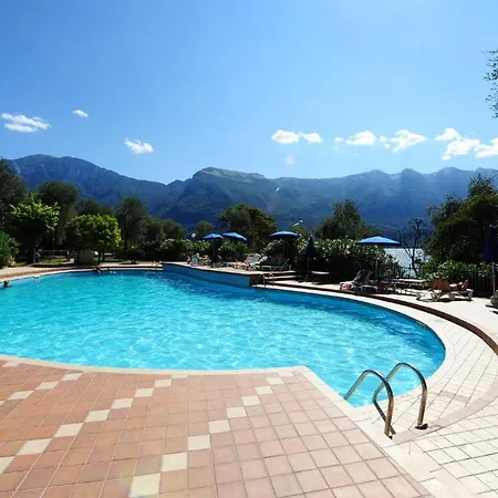 San Giorgio 3* Limone sul Garda