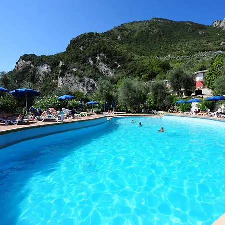 Szálloda San Giorgio Limone sul Garda